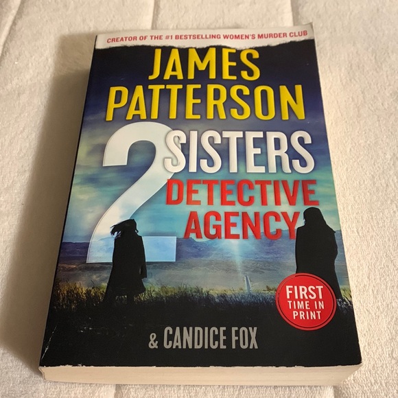 🔥4/$25🔥 2 sisters detective agency - Picture 1 of 4